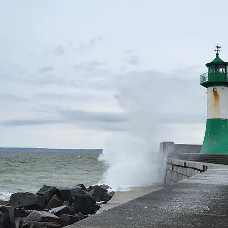 In Ruegen Naehe Weltnaturerbe Kreidekueste Lejlighed Sassnitz