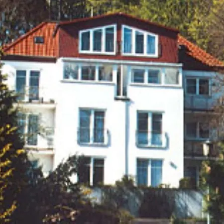 In Ruegen Naehe Weltnaturerbe Kreidekueste Apartment *
