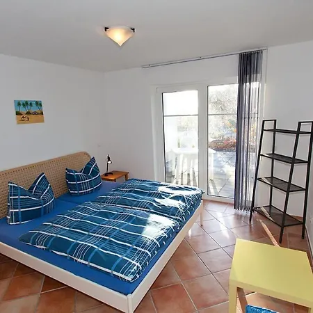 In Ruegen Naehe Weltnaturerbe Kreidekueste Apartment