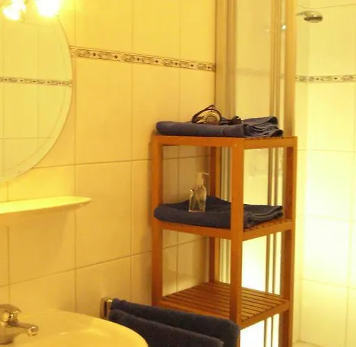 Apartment In Ruegen Naehe Weltnaturerbe Kreidekueste Sassnitz