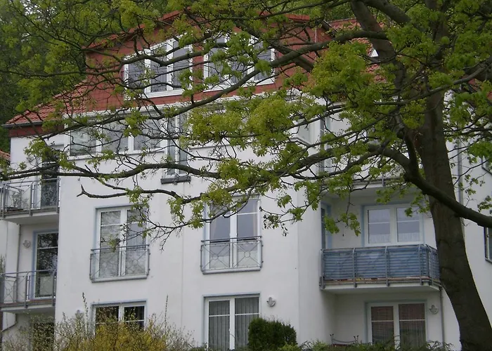 Apartment In Ruegen Naehe Weltnaturerbe Kreidekueste