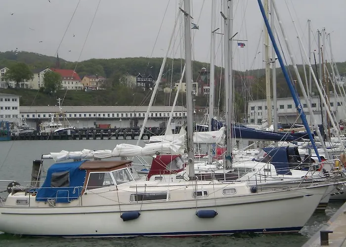 Apartment In Ruegen Naehe Weltnaturerbe Kreidekueste Sassnitz